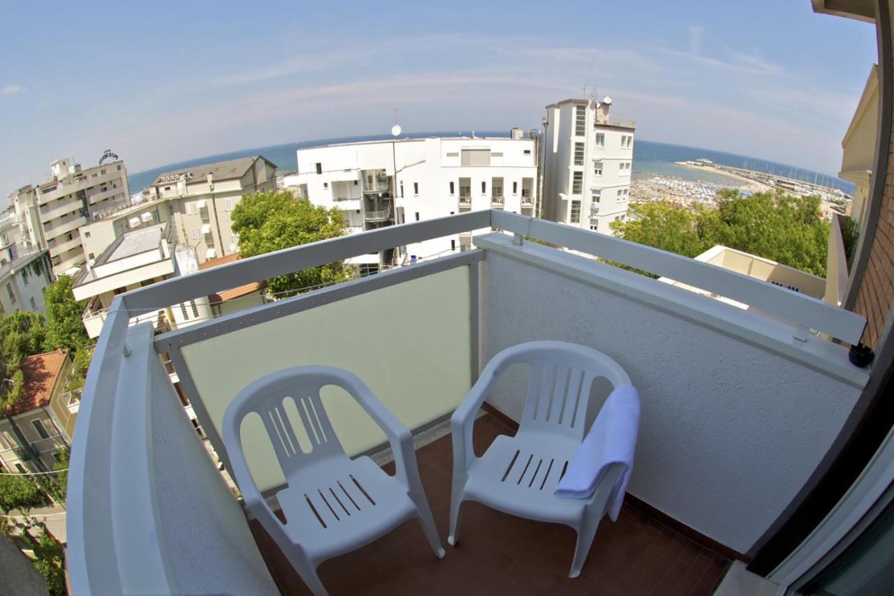 Hotel Torretta Cattolica Buitenkant foto