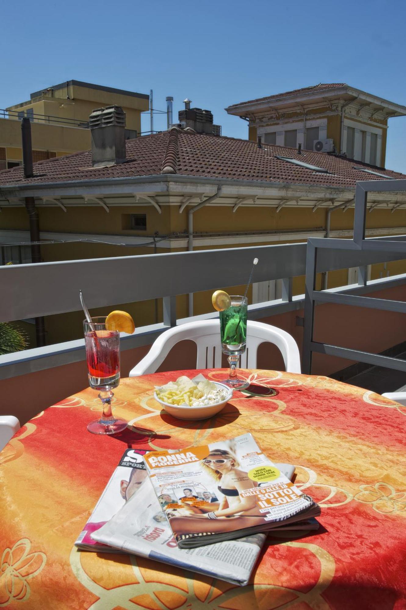 Hotel Torretta Cattolica Buitenkant foto