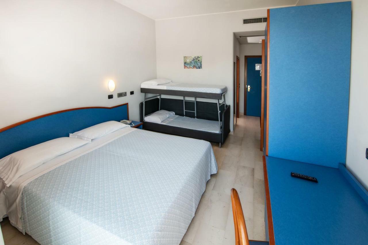 Hotel Torretta Cattolica Buitenkant foto