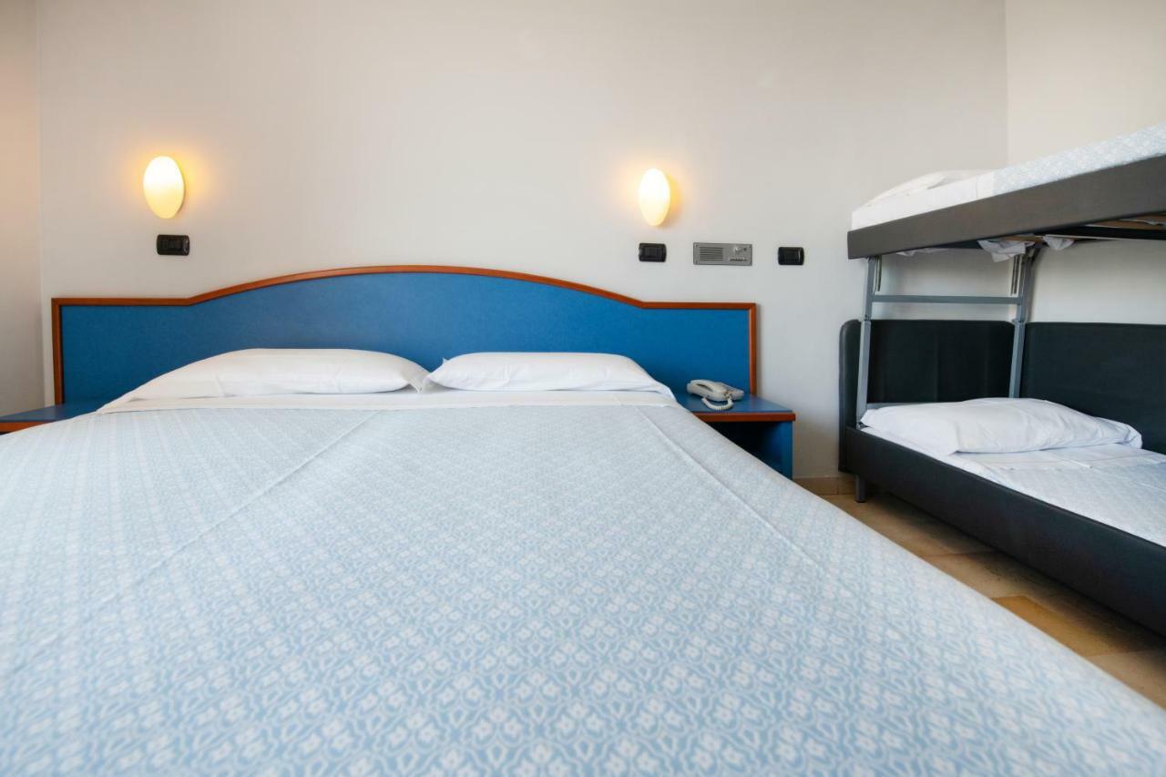 Hotel Torretta Cattolica Buitenkant foto