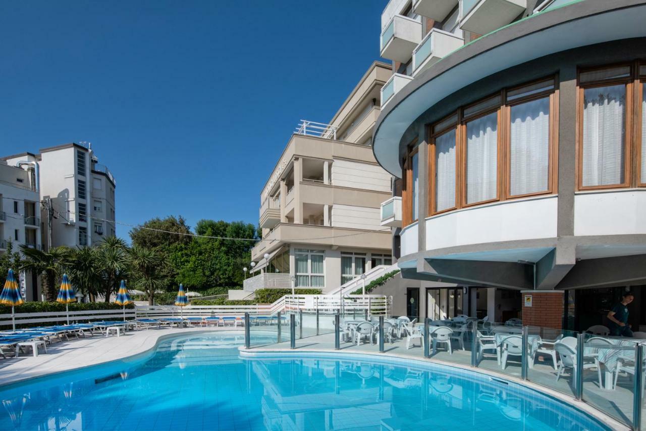 Hotel Torretta Cattolica Buitenkant foto