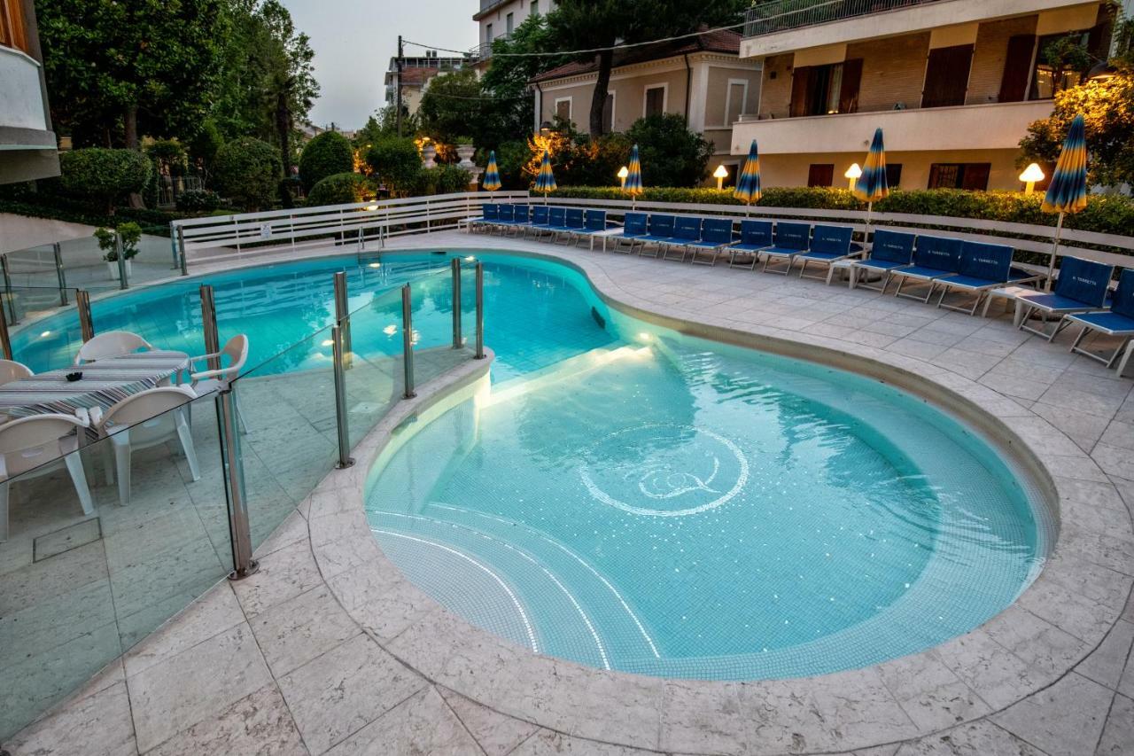 Hotel Torretta Cattolica Buitenkant foto